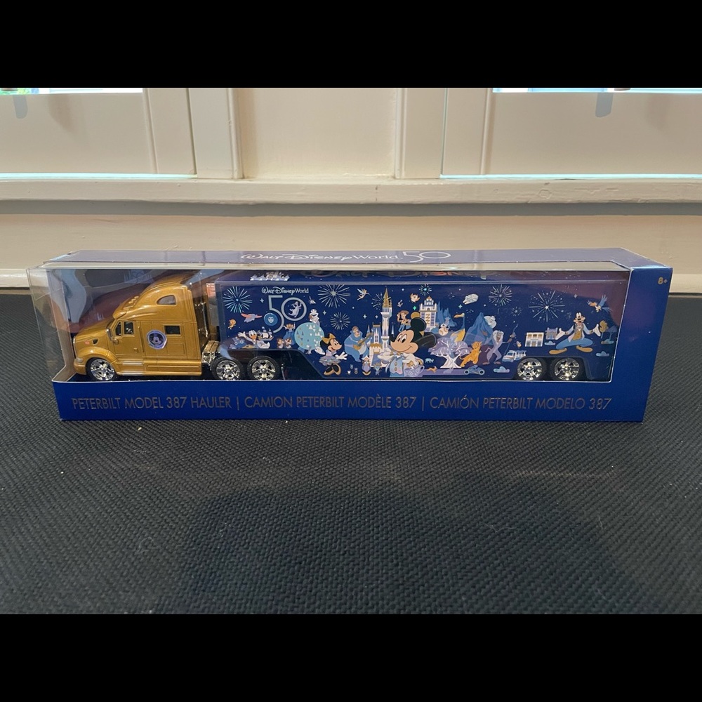 BNIB Walt Disney World 50th Anniversary Hauler toy